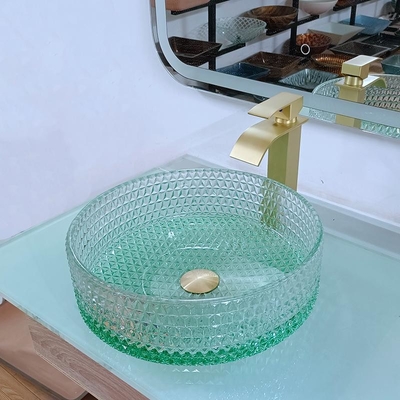 Diamond Shape Crystal Glass Vessel hunde la parte inferior del verde del lavabo de la sobremesa